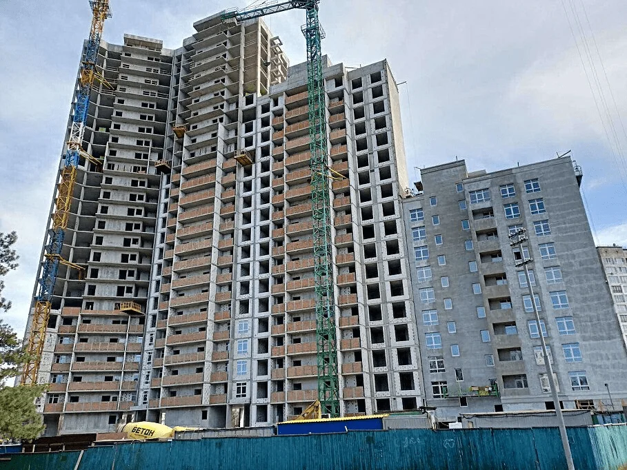 Строительство многоэтажки Киевгорстроя для достройки жилья в Киеве