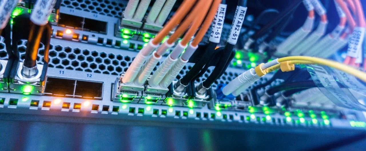 Оптичні кабелі та мережеве обладнання для прифронтових провайдерів