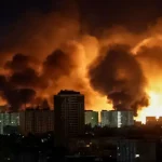 Пожежа в багатоповерхових будинках Києва після масованої ракетної атаки РФ у ніч на 19 липня